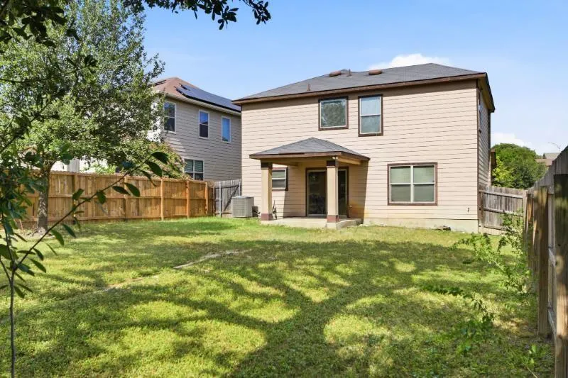 1427 Prairie Grass San Antonio, TX 78245