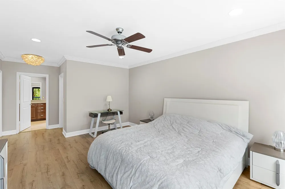 11397 POND VIEW DRIVE #E202 Wellington, FL 33414