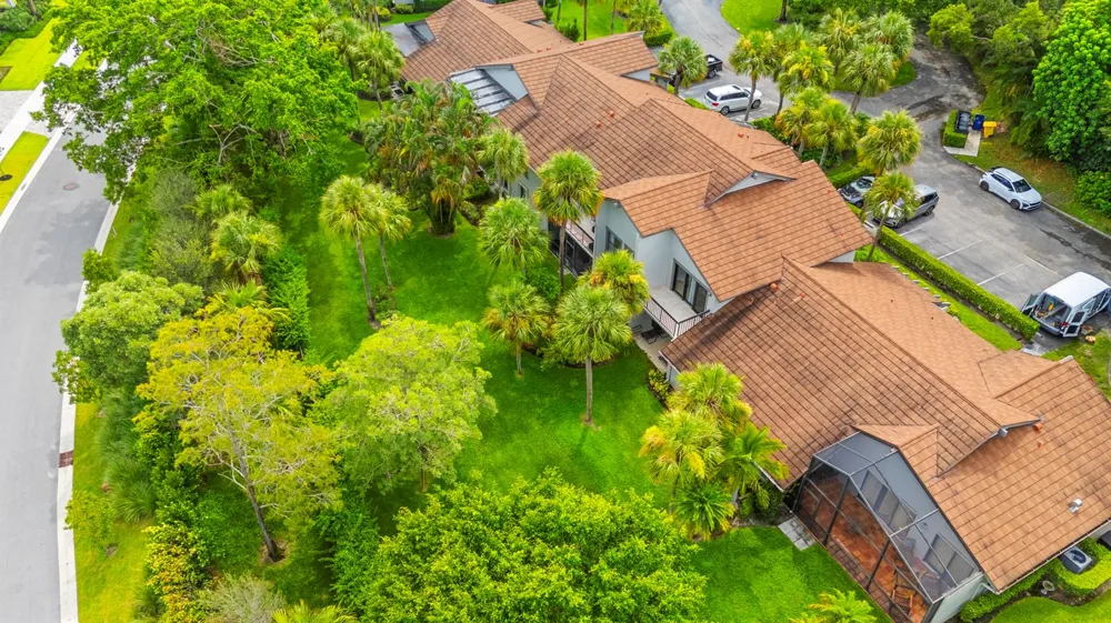 11397 POND VIEW DRIVE #E202 Wellington, FL 33414