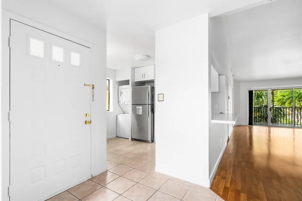 950 Coral Club Drive #950 Coral Springs, FL 33071