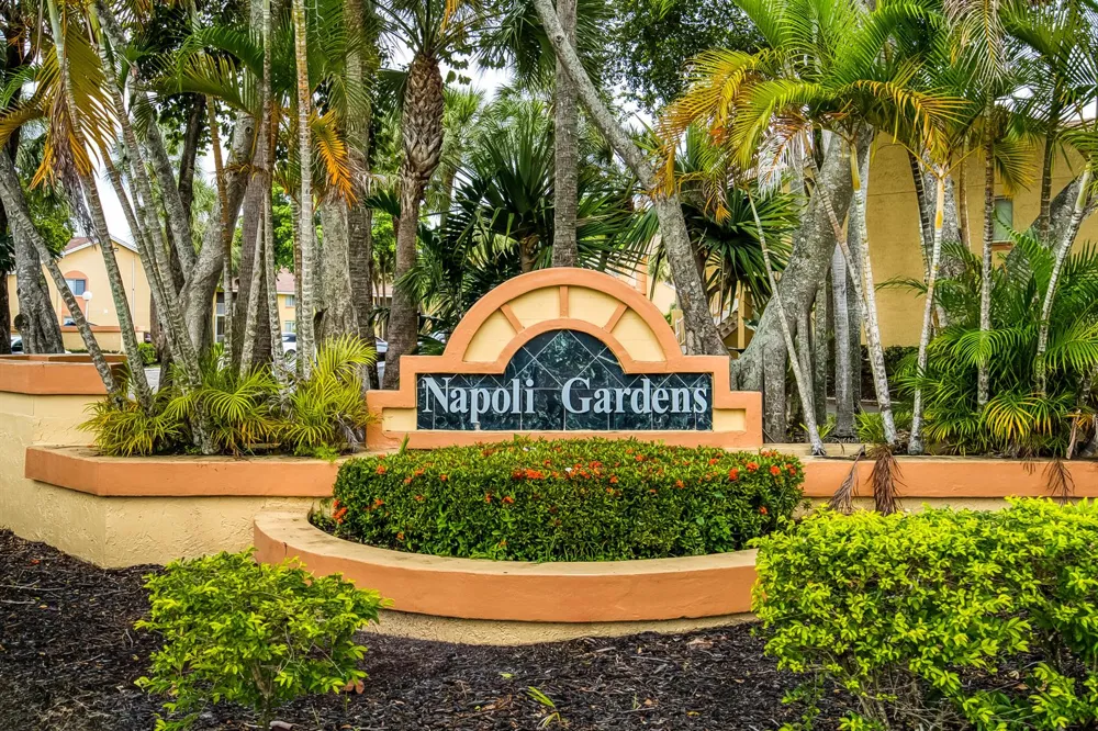 950 Coral Club Drive #950 Coral Springs, FL 33071