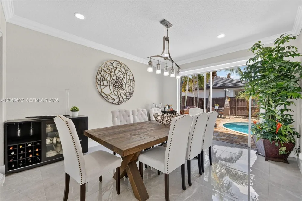 1051 SW 144th Pl Miami, FL 33184