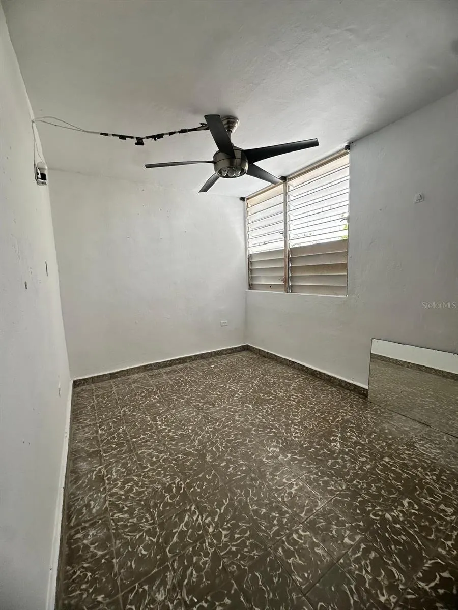 7 LOMAS DE TRUJILLO ALTO DEV. #G-32 Trujillo Alto, PR 00976