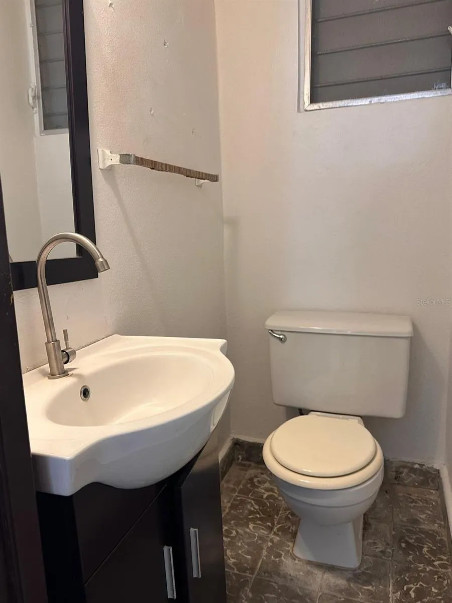 7 LOMAS DE TRUJILLO ALTO DEV. #G-32 Trujillo Alto, PR 00976