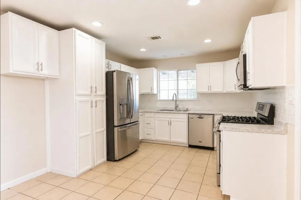 609 College Avenue Coalinga, CA 93210