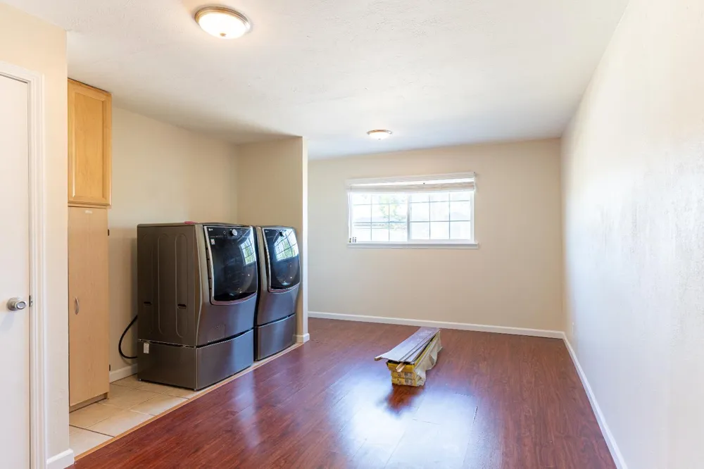 609 College Avenue Coalinga, CA 93210