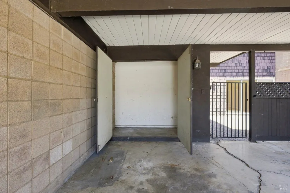 3148 Valley Green Lane Napa, CA 94558