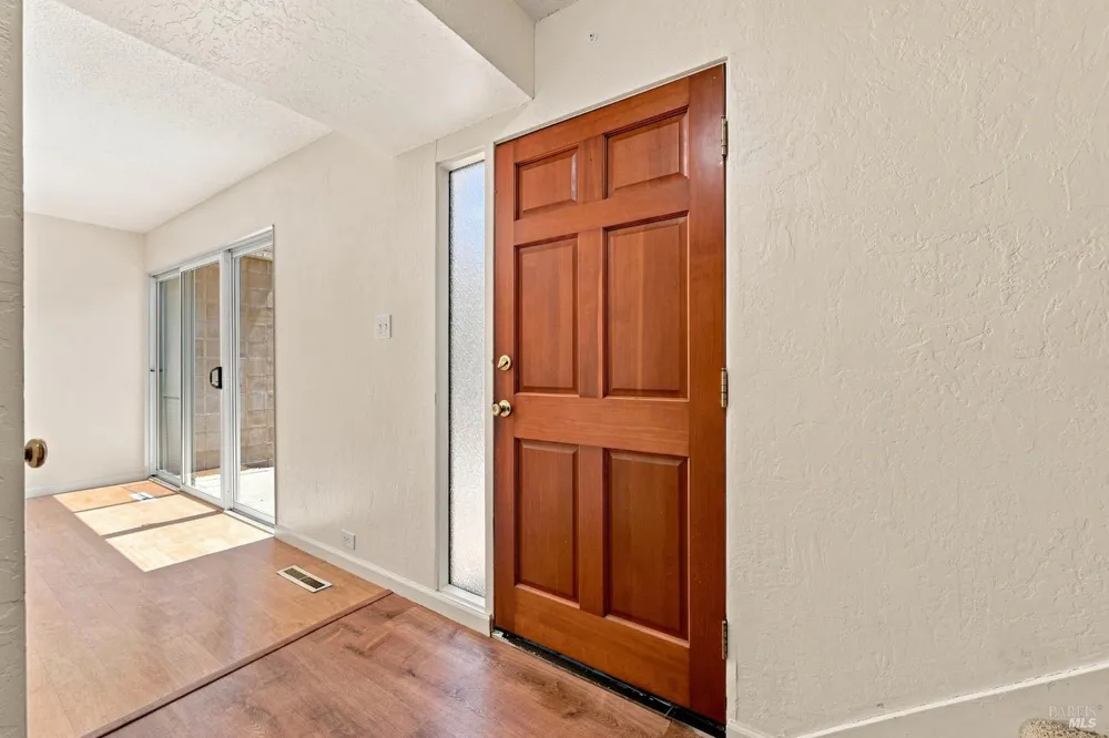 3148 Valley Green Lane Napa, CA 94558