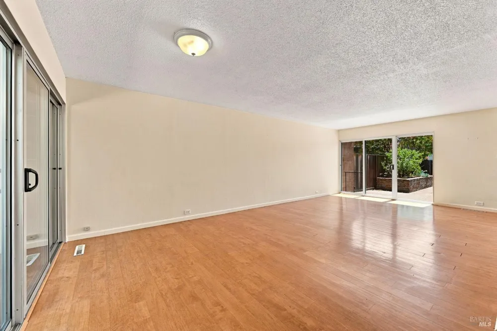 3148 Valley Green Lane Napa, CA 94558