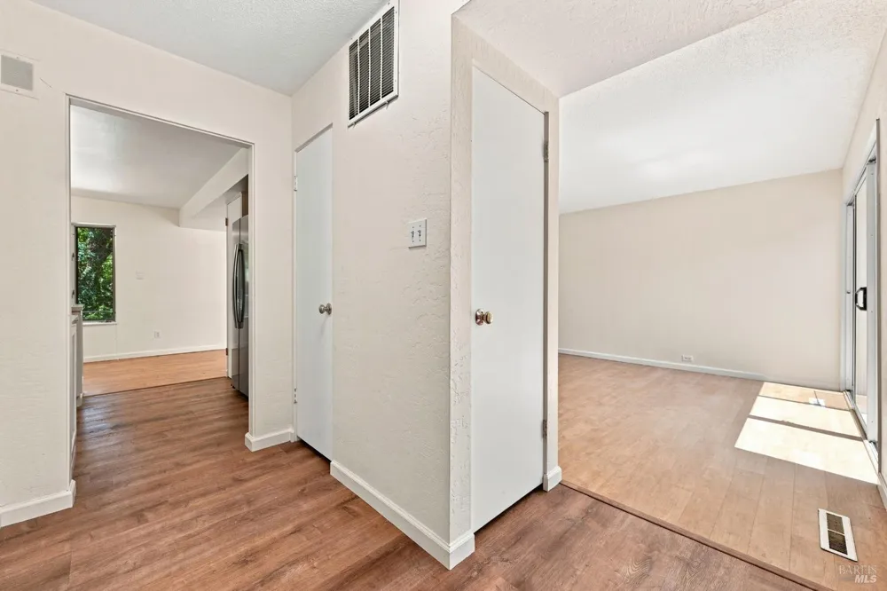 3148 Valley Green Lane Napa, CA 94558