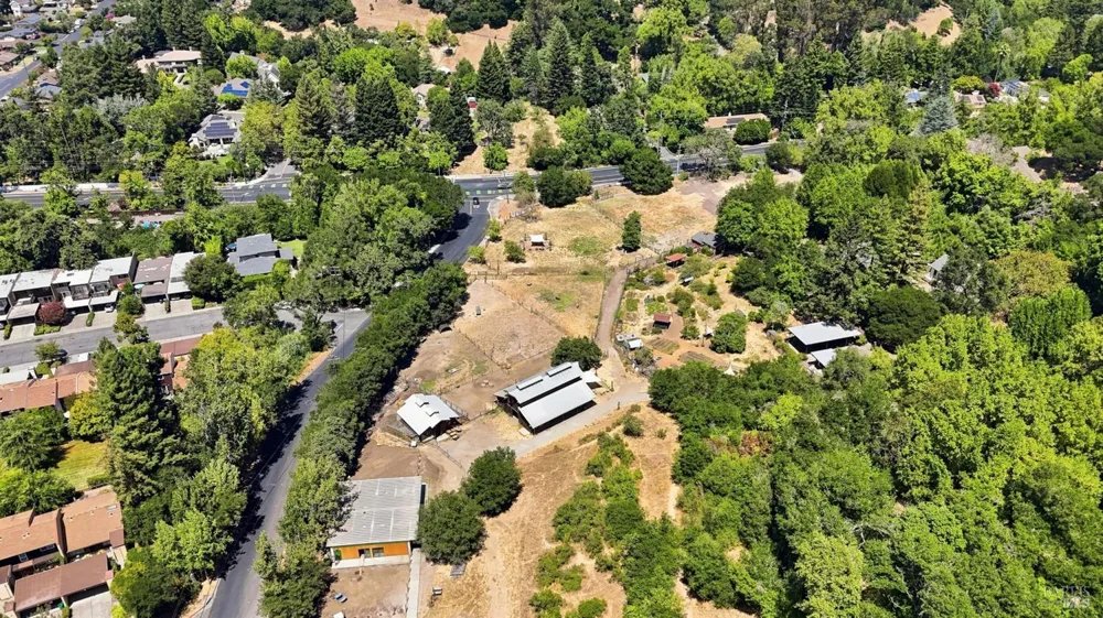 3148 Valley Green Lane Napa, CA 94558