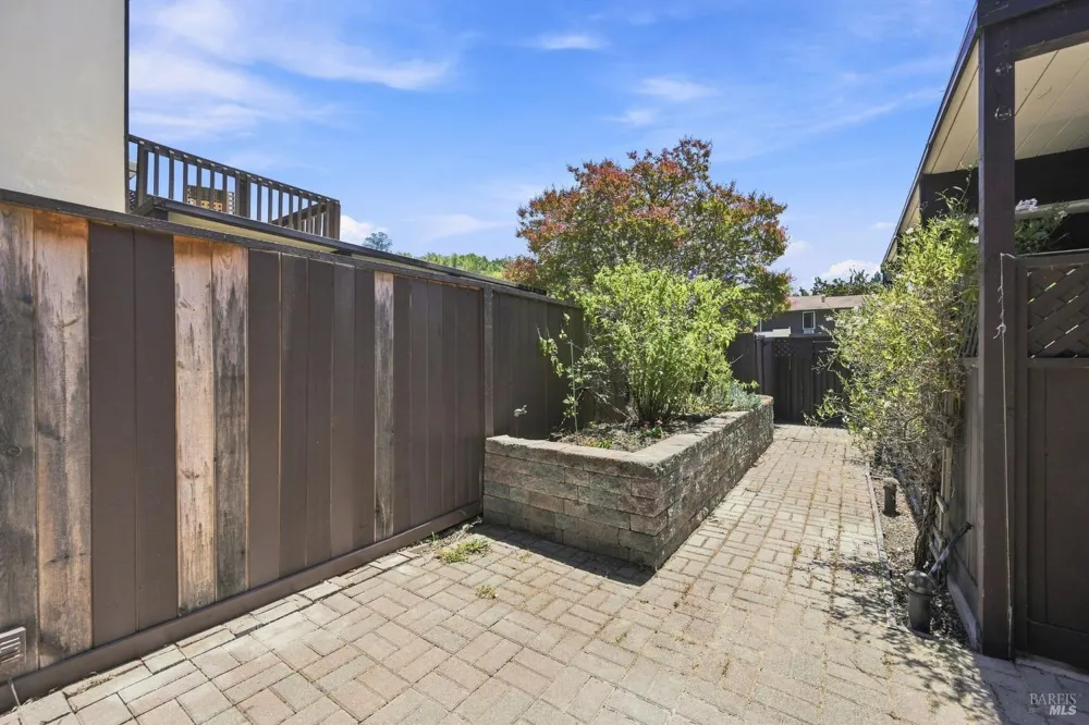 3148 Valley Green Lane Napa, CA 94558