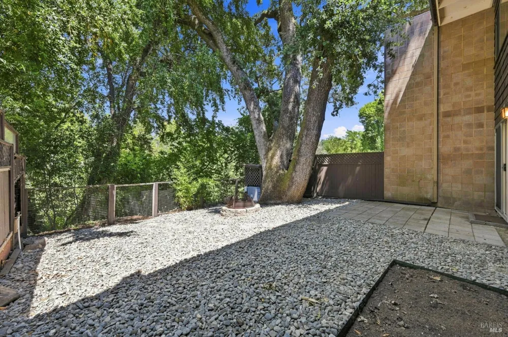 3148 Valley Green Lane Napa, CA 94558