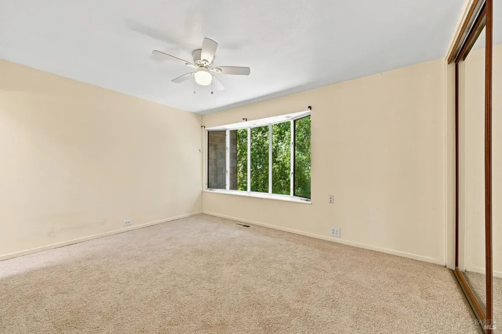 3148 Valley Green Lane Napa, CA 94558