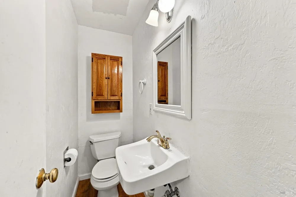 3148 Valley Green Lane Napa, CA 94558