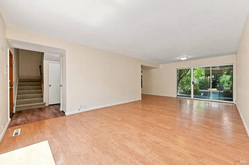 3148 Valley Green Lane Napa, CA 94558