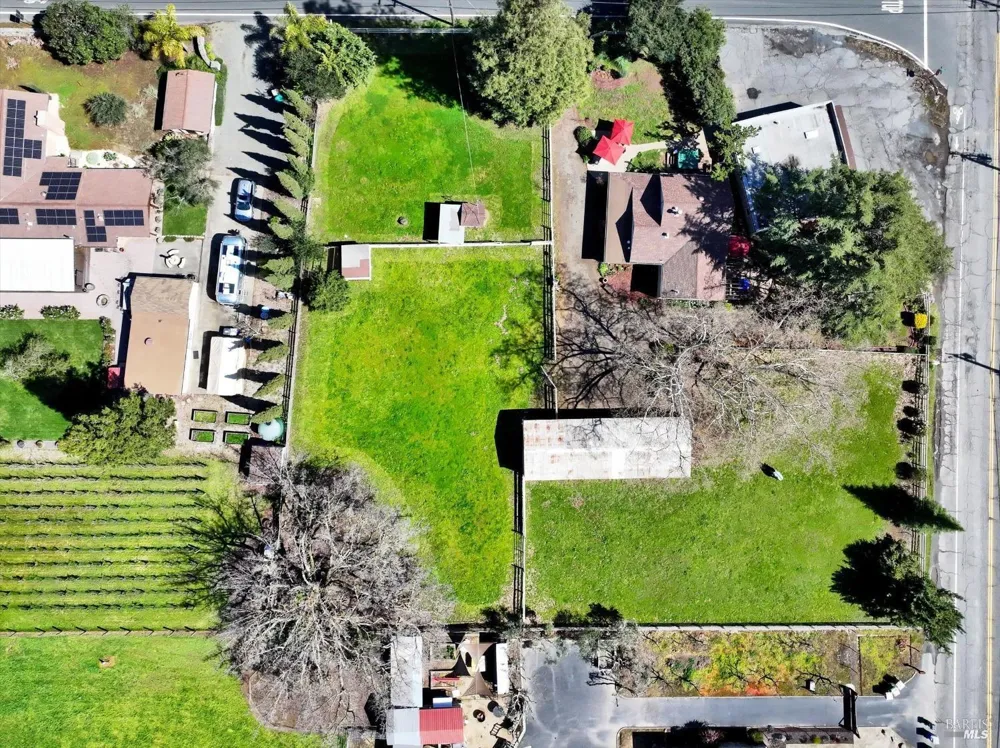 2060 Hagen Road Napa, CA 94558