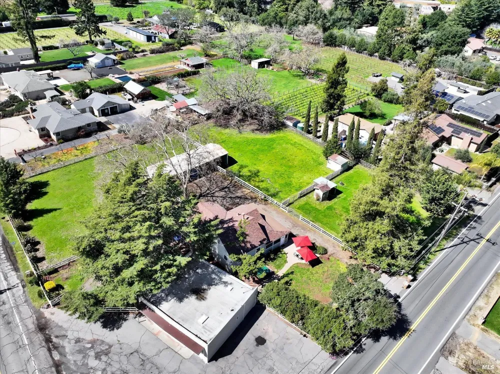 2060 Hagen Road Napa, CA 94558