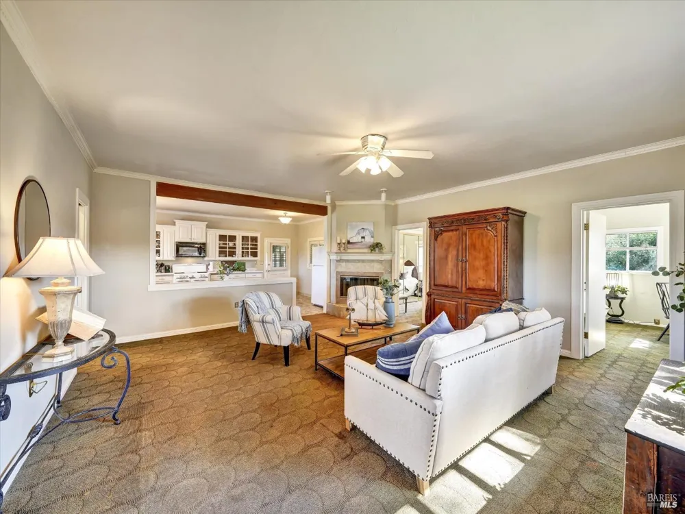 2060 Hagen Road Napa, CA 94558