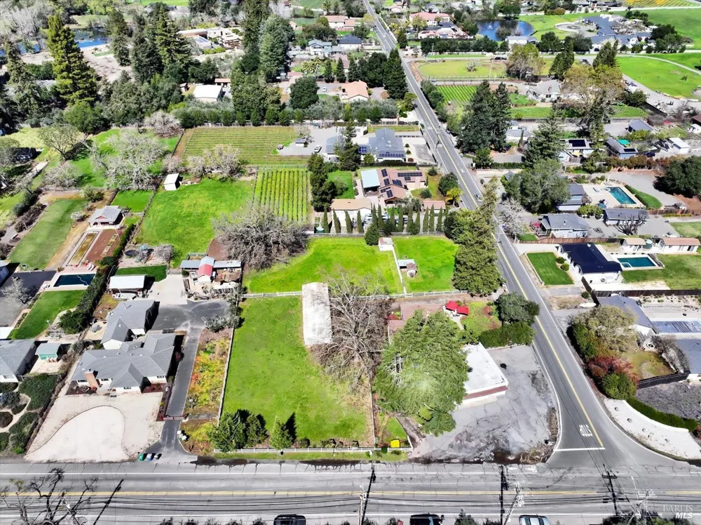 2060 Hagen Road Napa, CA 94558