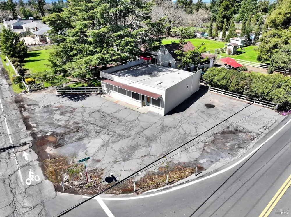 2060 Hagen Road Napa, CA 94558