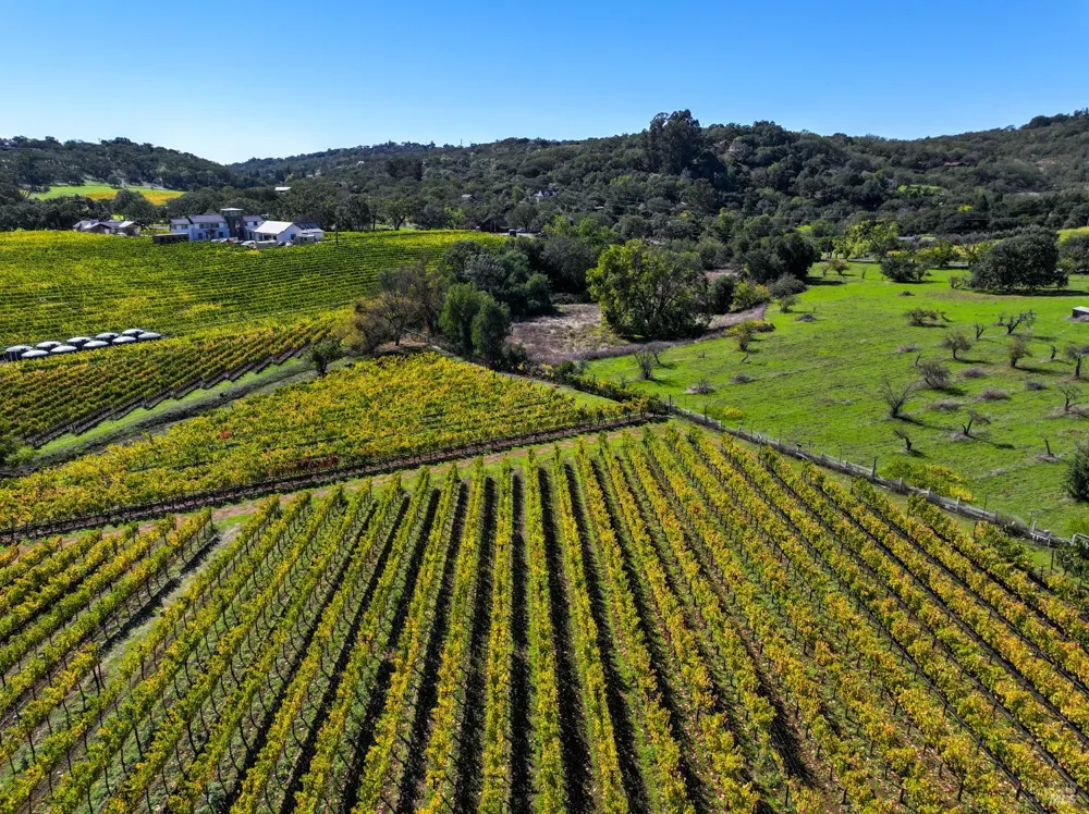 2060 Hagen Road Napa, CA 94558