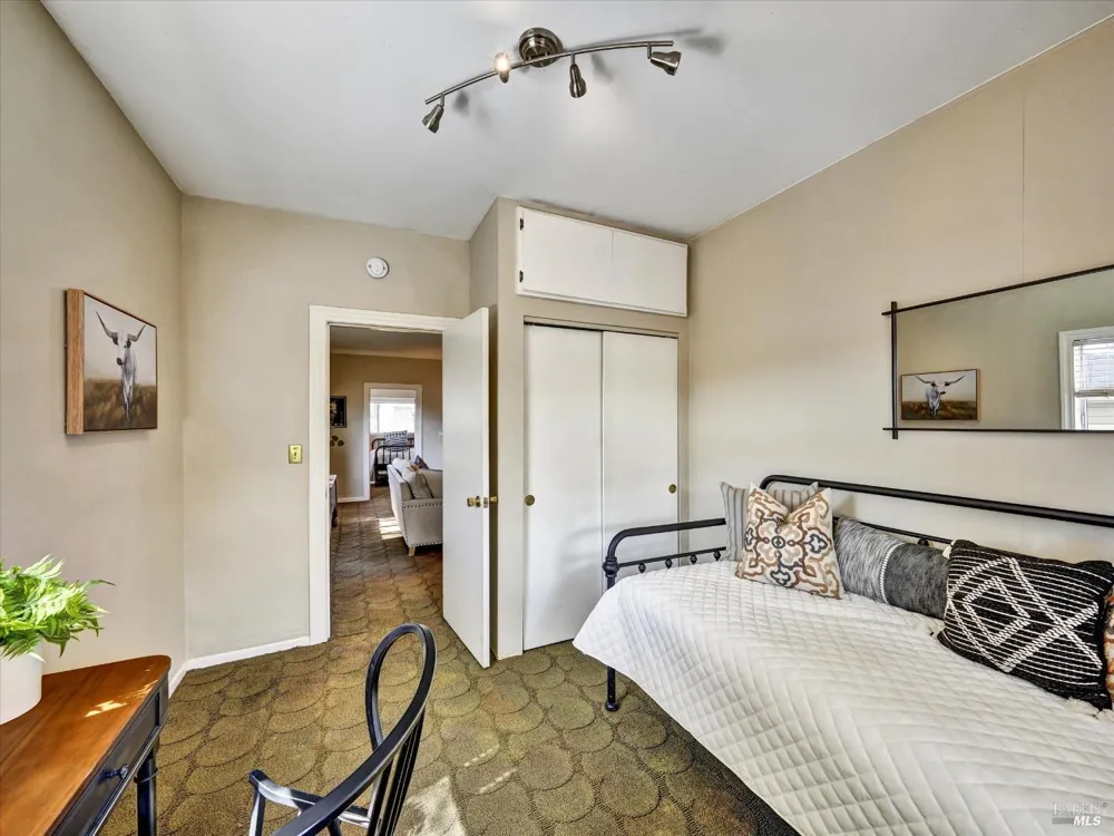 2060 Hagen Road Napa, CA 94558