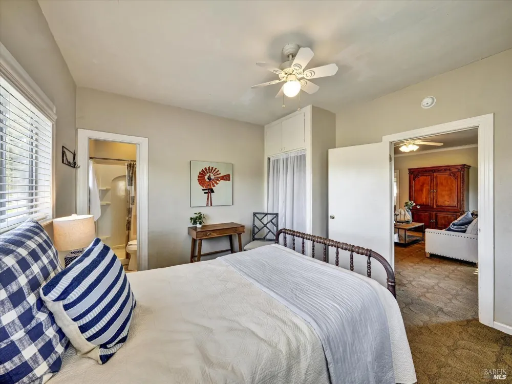 2060 Hagen Road Napa, CA 94558