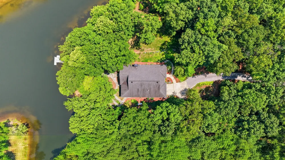 33 Eagle Nest Road Graysville, TN 37338