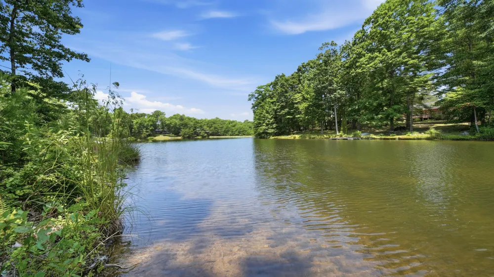 33 Eagle Nest Road Graysville, TN 37338