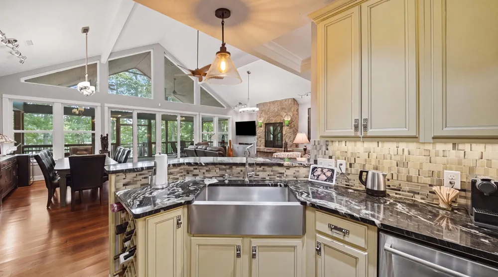 33 Eagle Nest Road Graysville, TN 37338