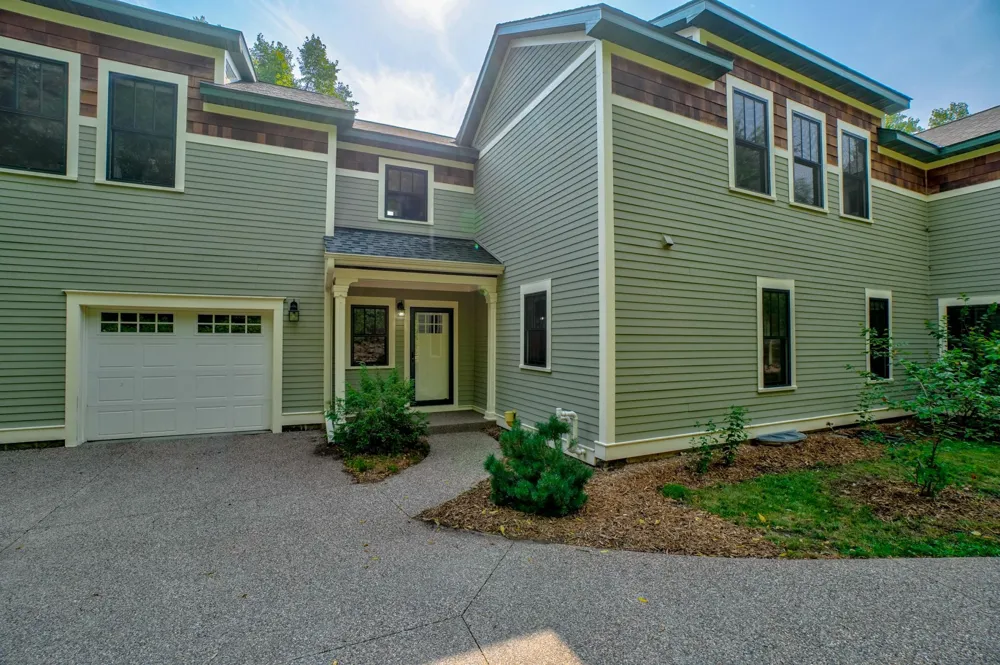 1401 Broadway Street Stillwater, MN 55082