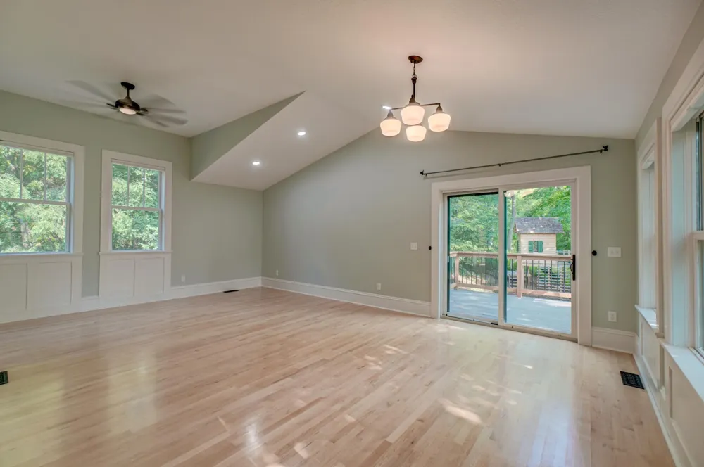 1401 Broadway Street Stillwater, MN 55082