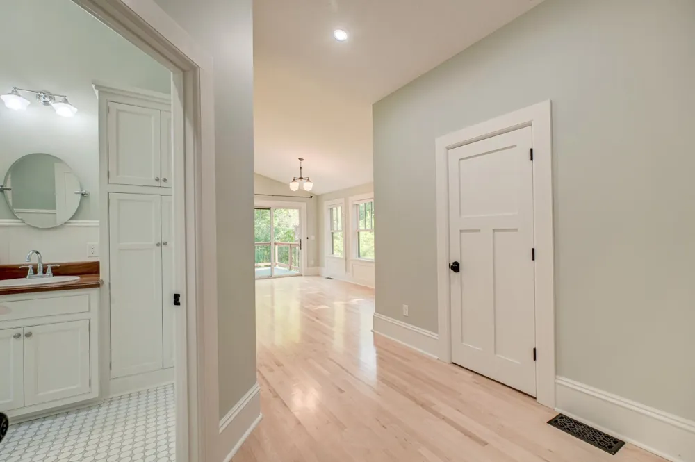 1401 Broadway Street Stillwater, MN 55082