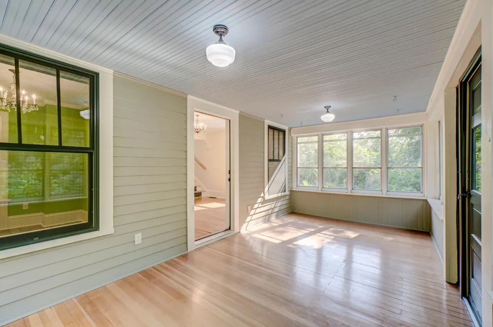 1401 Broadway Street Stillwater, MN 55082