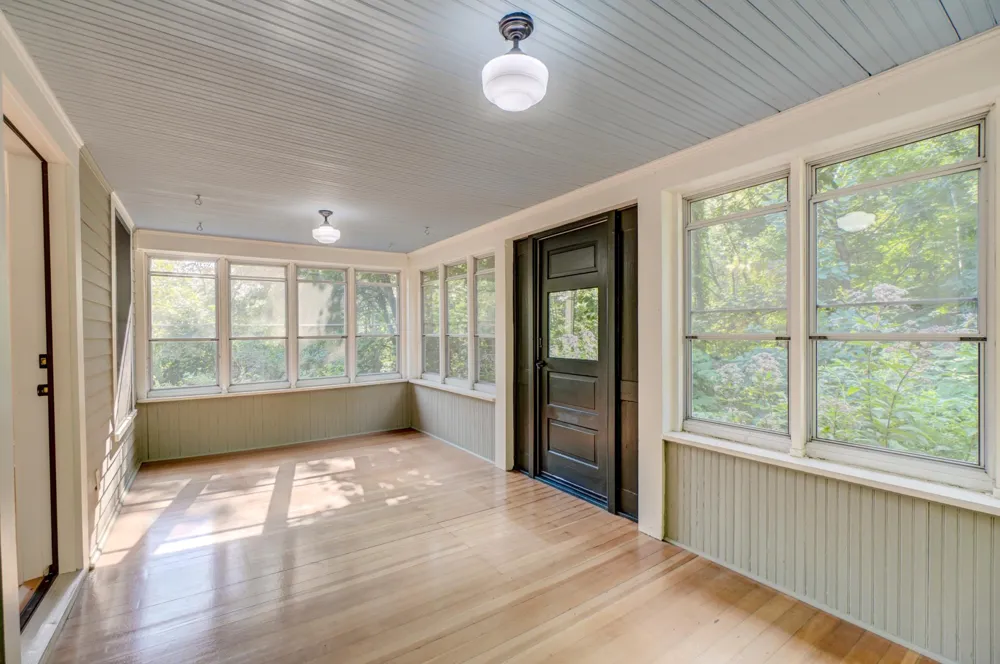 1401 Broadway Street Stillwater, MN 55082