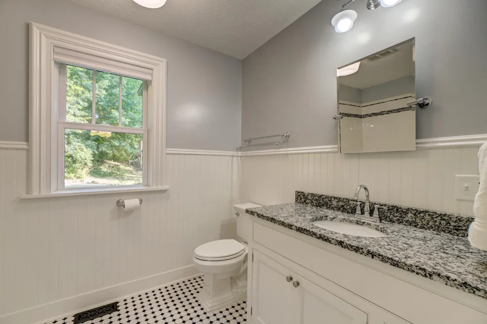 1401 Broadway Street Stillwater, MN 55082