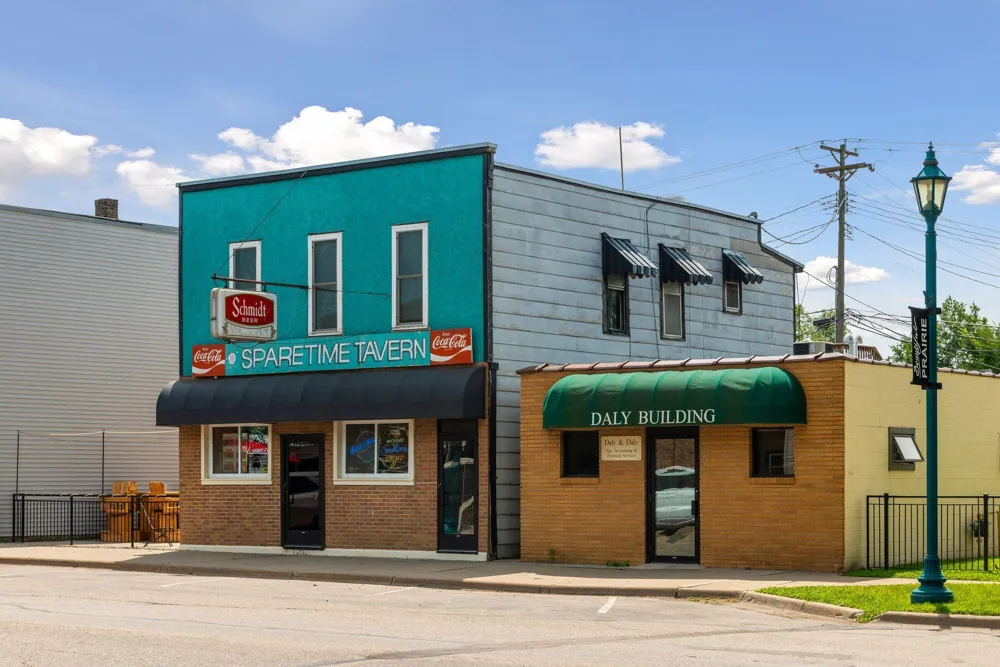 1304 Linwood Road Belle Plaine, MN 56011