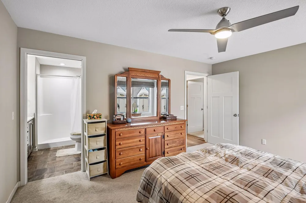 1304 Linwood Road Belle Plaine, MN 56011