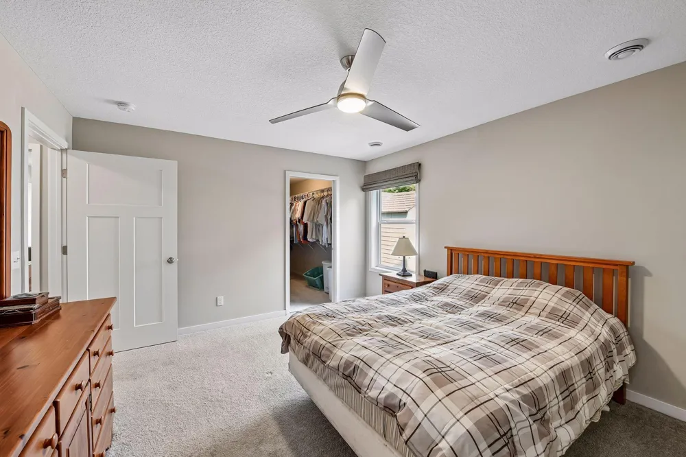 1304 Linwood Road Belle Plaine, MN 56011