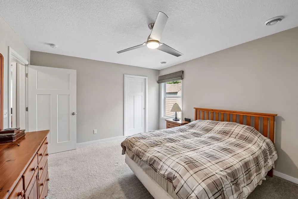 1304 Linwood Road Belle Plaine, MN 56011
