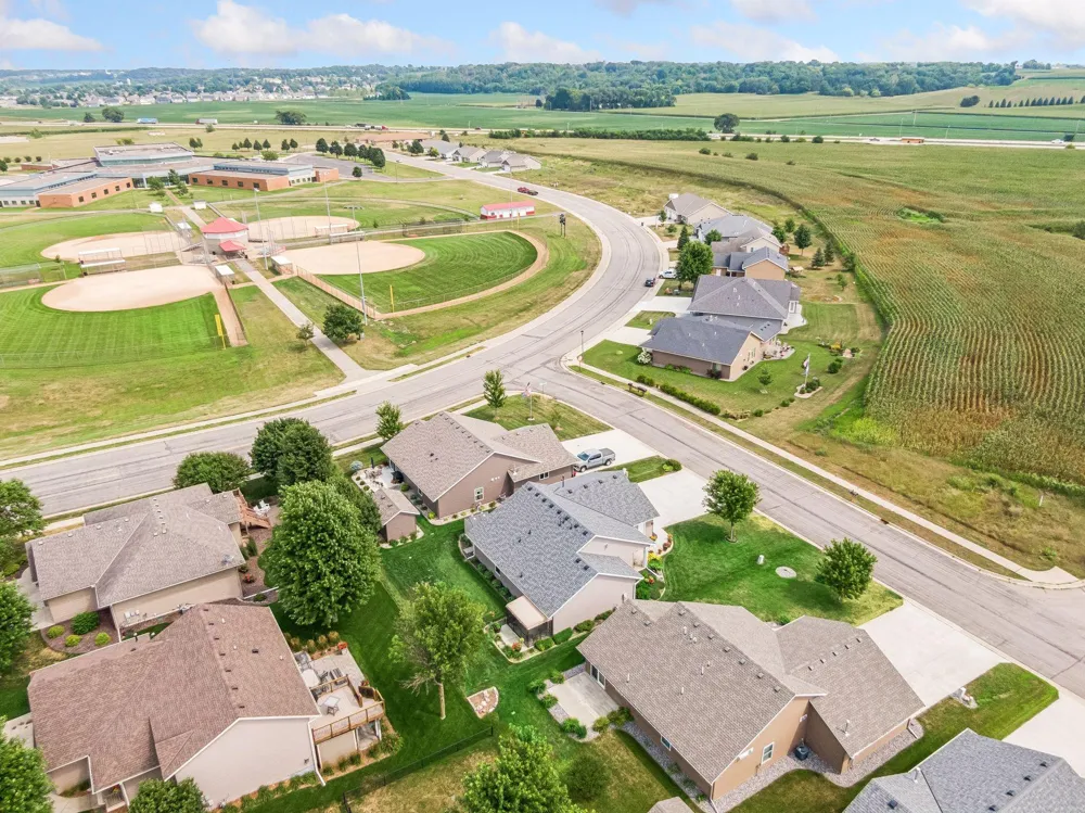 1304 Linwood Road Belle Plaine, MN 56011