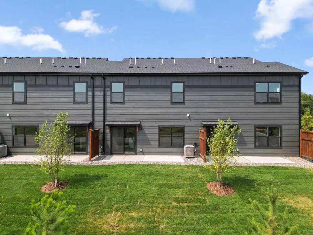 679 Tulare Terrace Newport, MN 55055