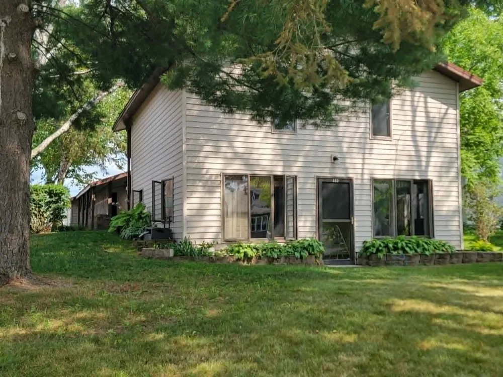 460 4th Avenue S Isle, MN 56342
