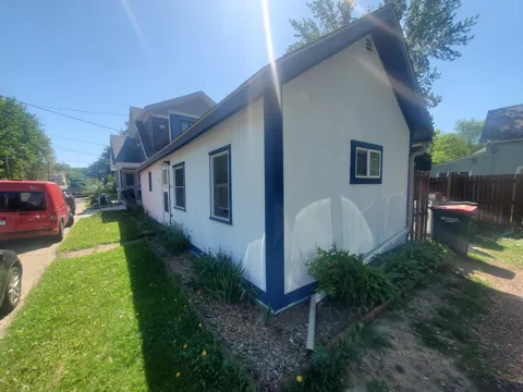 418 Monroe Street
