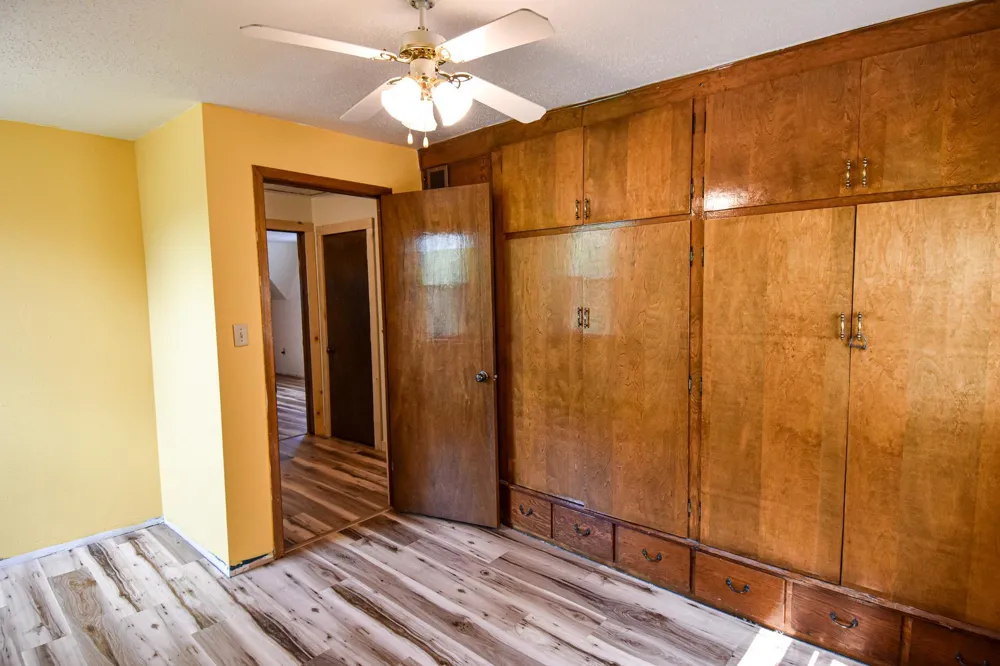 661 Central Street Warren, MN 56762