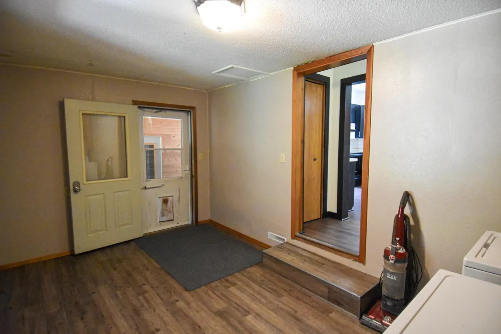 661 Central Street Warren, MN 56762