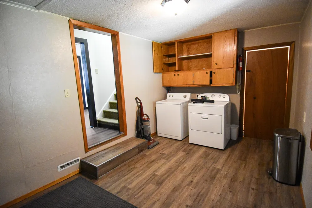 661 Central Street Warren, MN 56762
