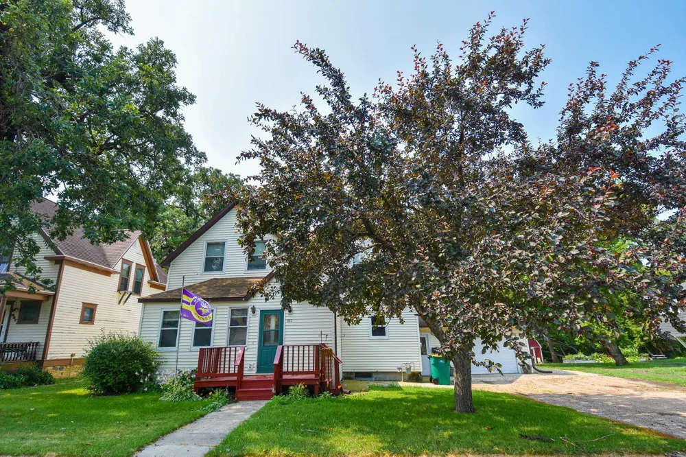 661 Central Street Warren, MN 56762