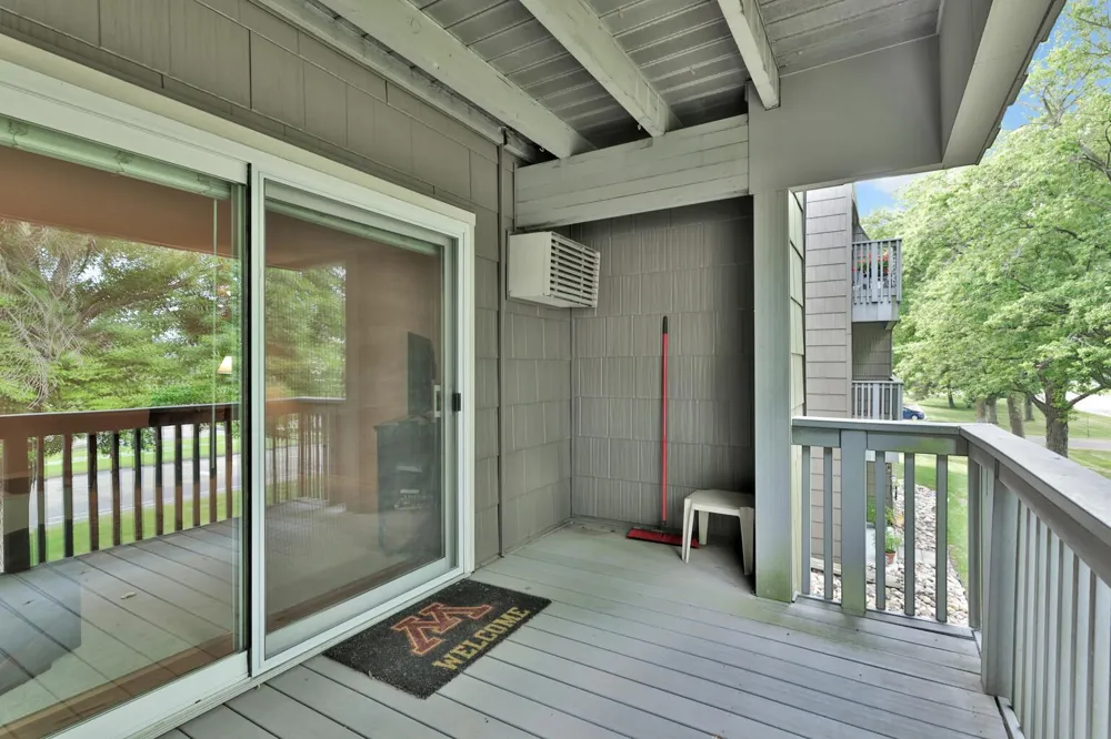 2800 Hamline Avenue #241 Roseville, MN 55113